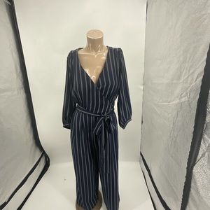 Gap Size 4 Woman’s Romper
